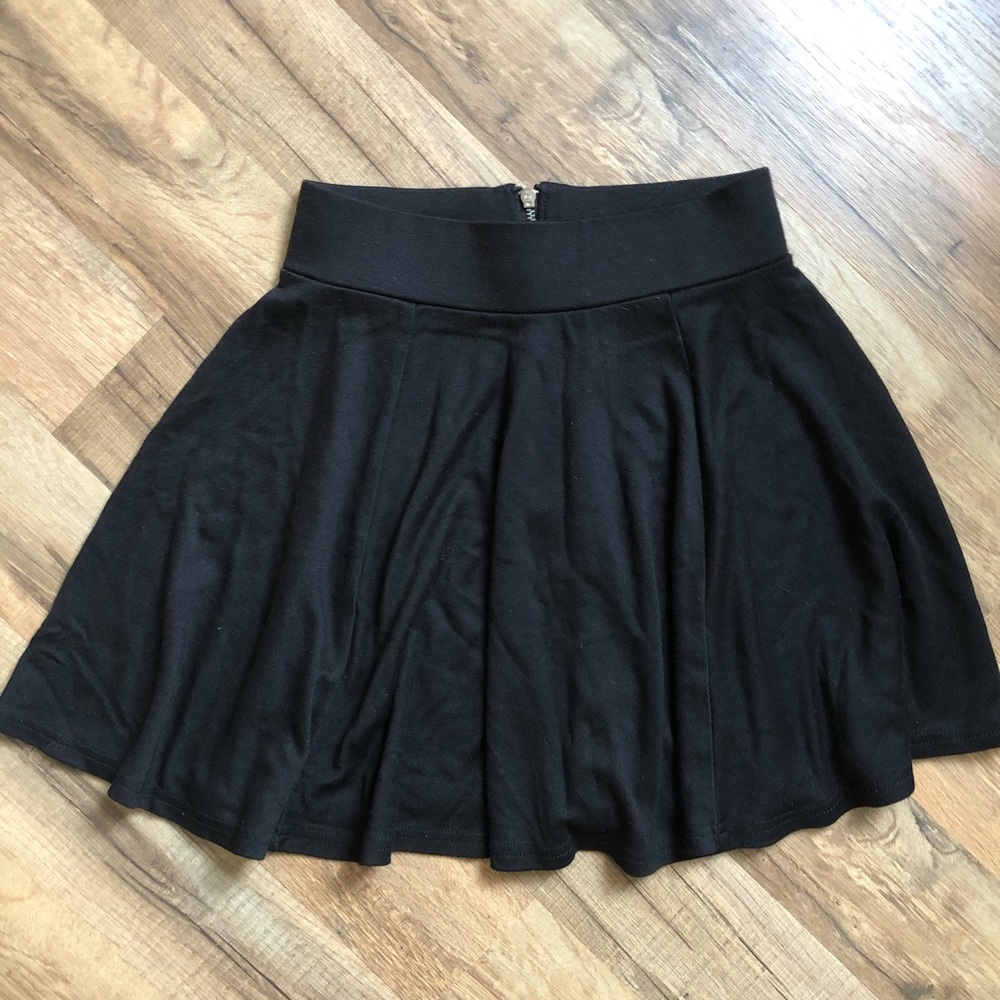 Black Mini skirt, zip up back H&M